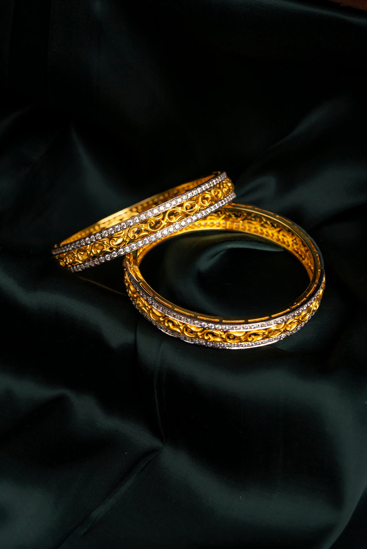 Vintage Charm Kara Set